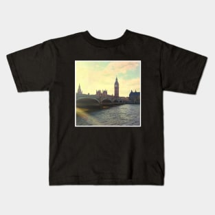 London Eye photography London Skyline London Tourism London Landmark london life london lover london vacation Kids T-Shirt